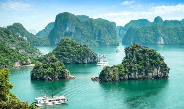 Ha Noi – Halong Bay (3* Cruise)