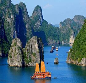 Ha Noi – Halong Bay Cruise – Ninh Binh